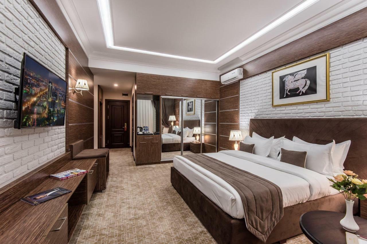 The Royal Mezbon Hotel & Spa Tasjkent Eksteriør billede